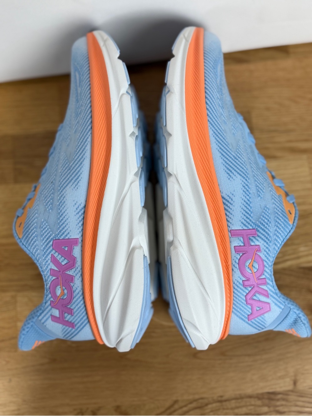 Hoka Women's Sky Blue and Coral Athletic Running Shoes New without box - Picture 4 of 7